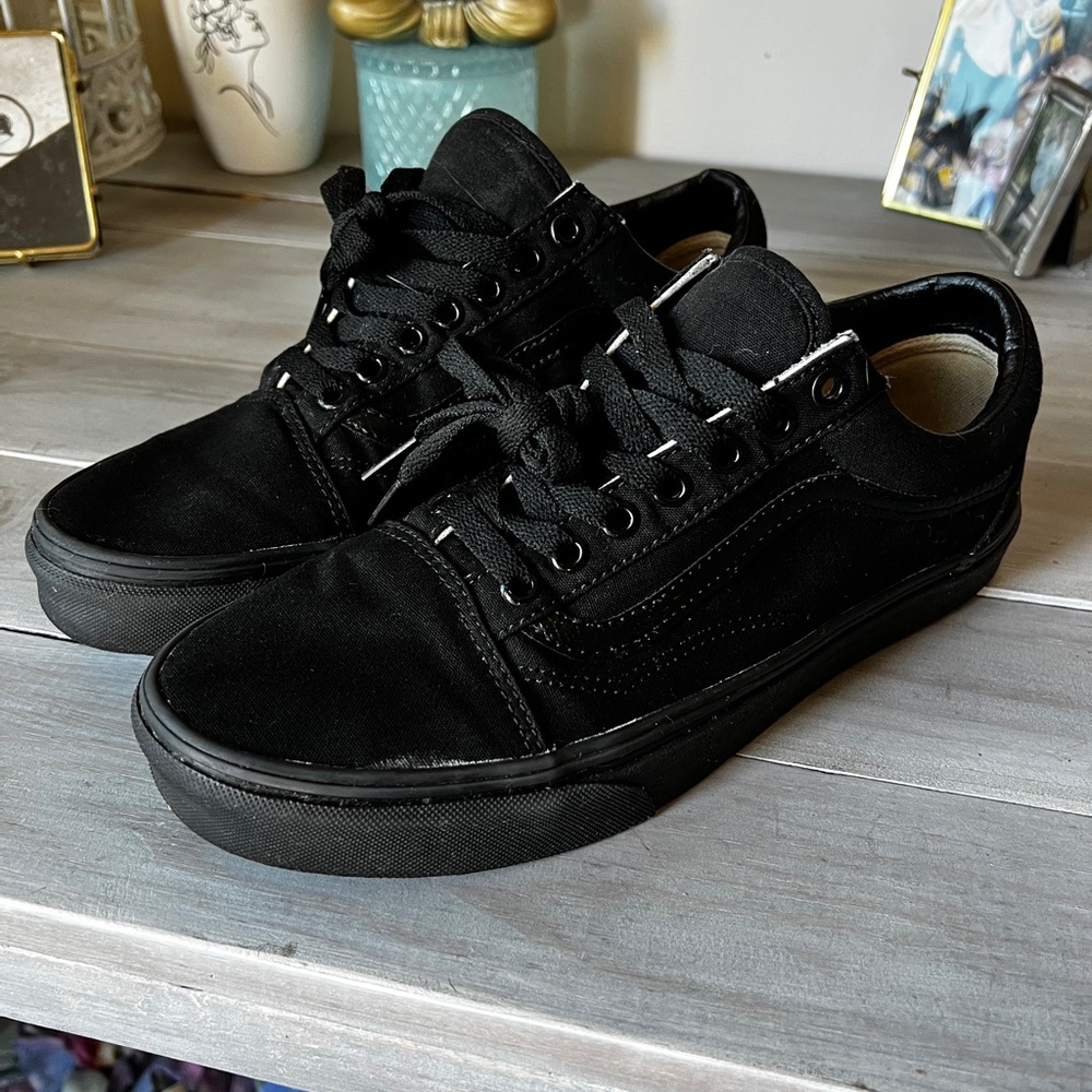 Vans old school all black sneakers